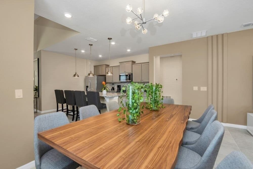 Dream Bound - Image 6