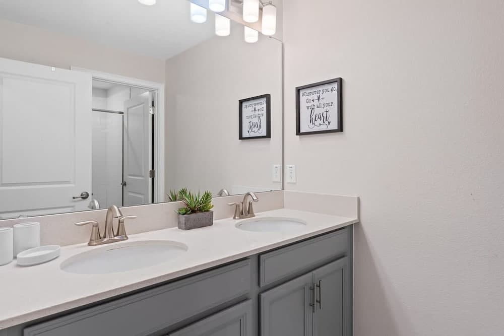 Enchanted Escape Townhome - Image 27