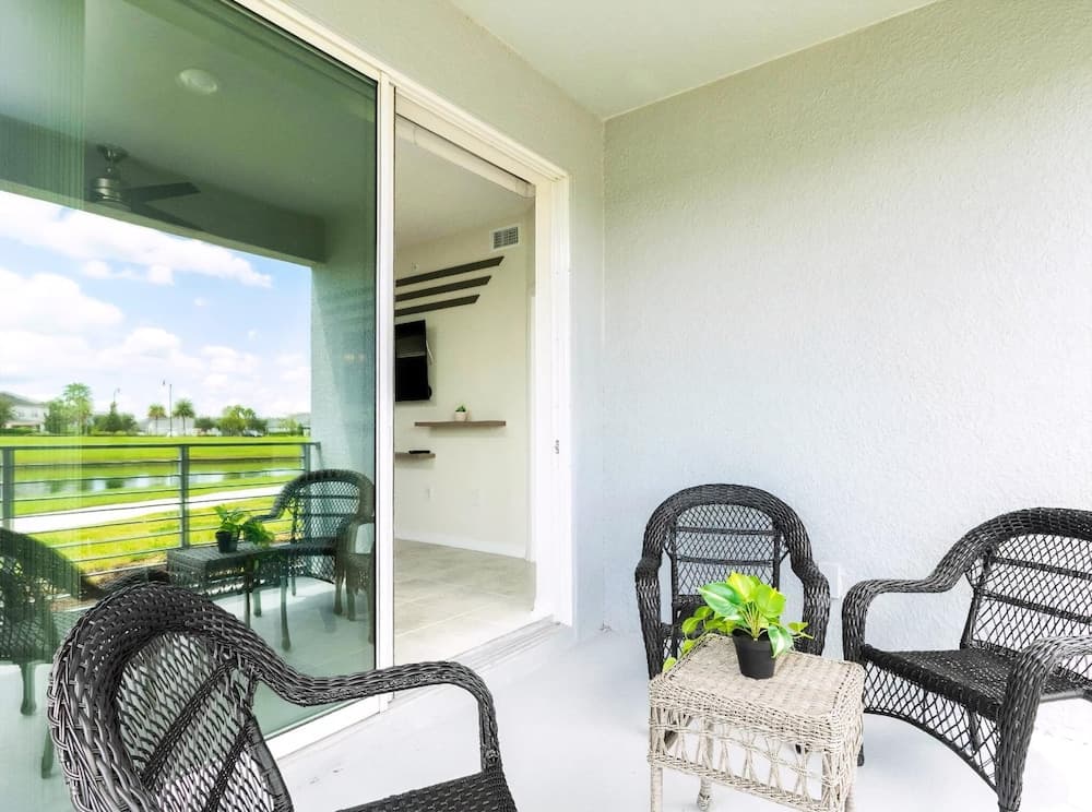 Lakeview Townhome - Image 41