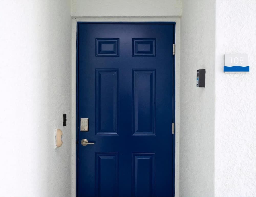 Lakeview Townhome - Image 42