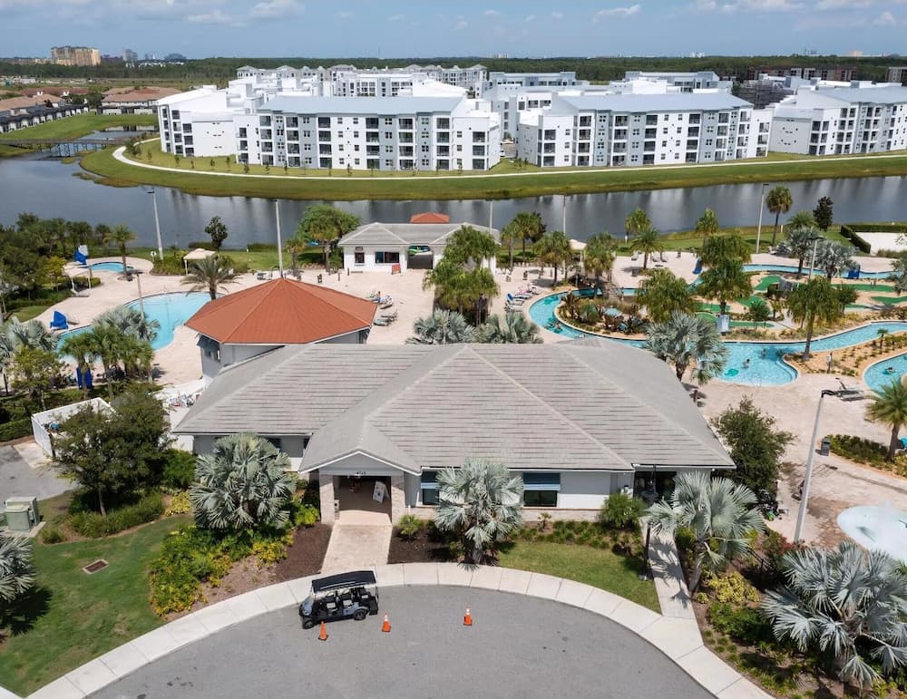 Lakeview Townhome - Image 51