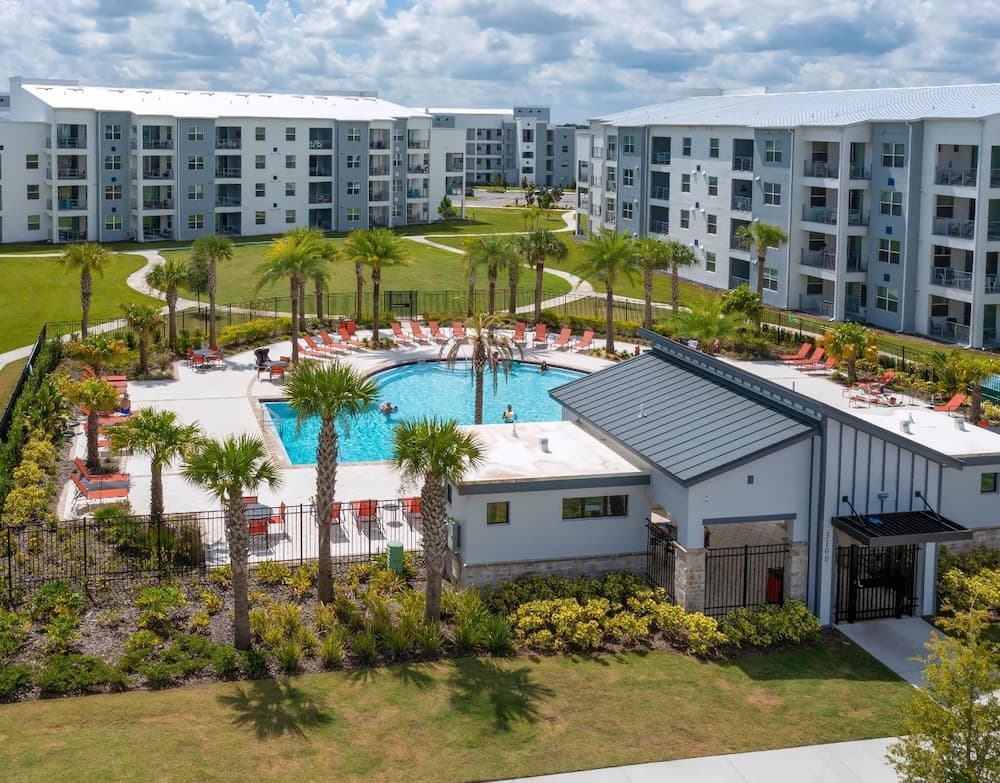 Lakeview Townhome - Image 52