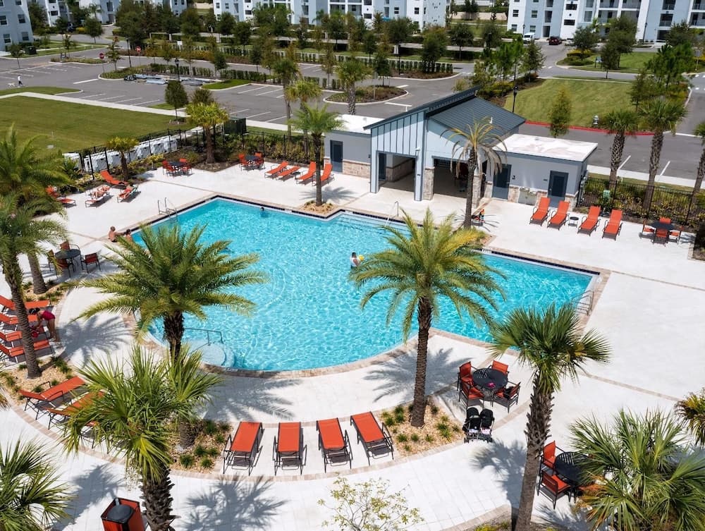 Lakeview Townhome - Image 61