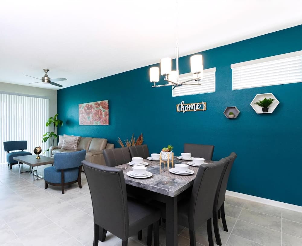 Lakeview Townhome - Image 6