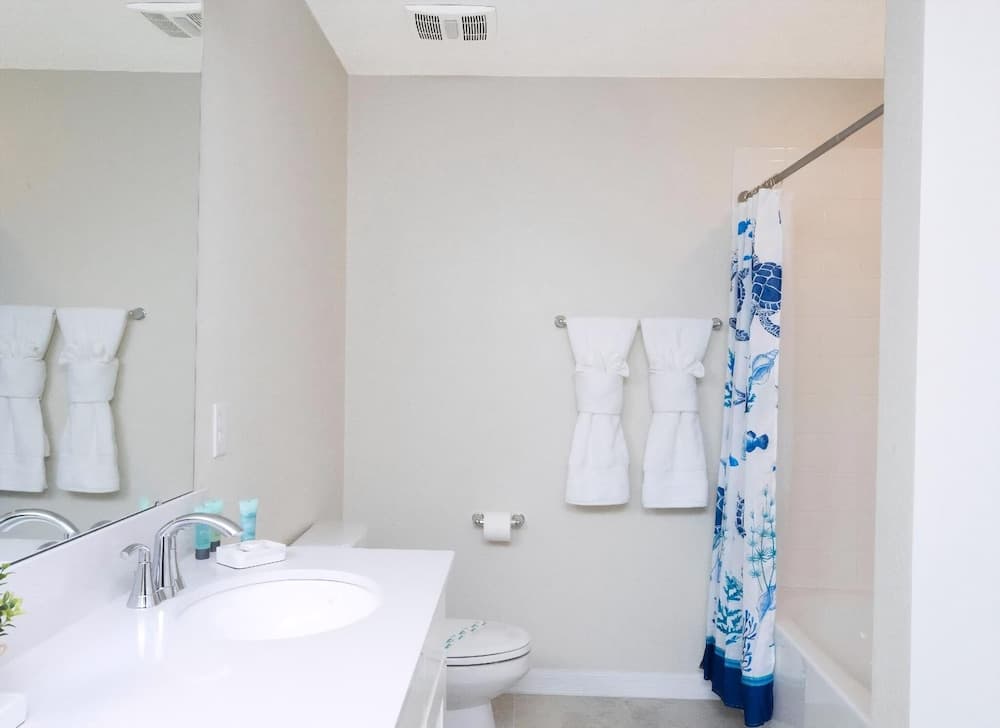 Lakeview Townhome - Image 31