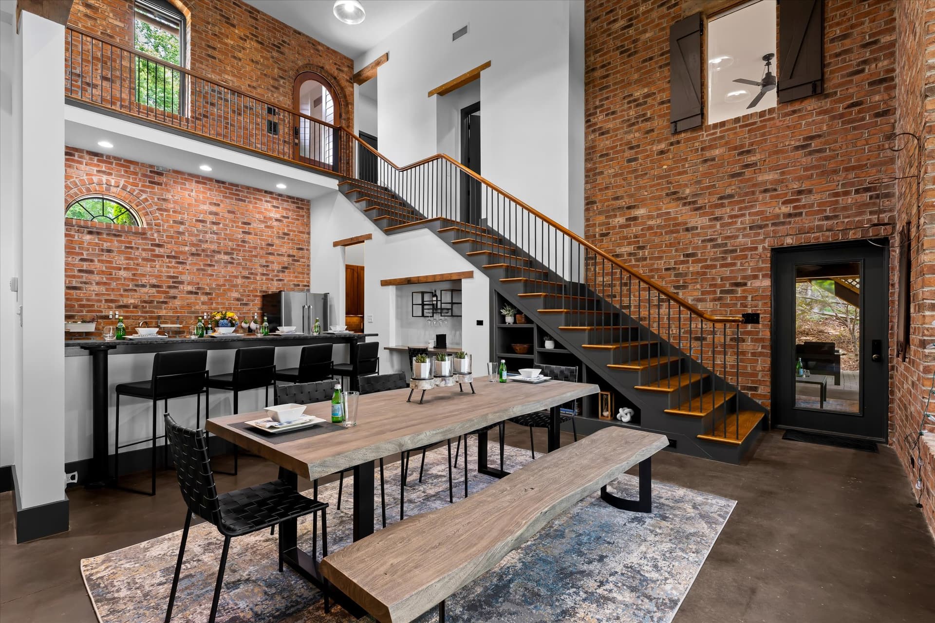 Ambassador Ridge - Image 5