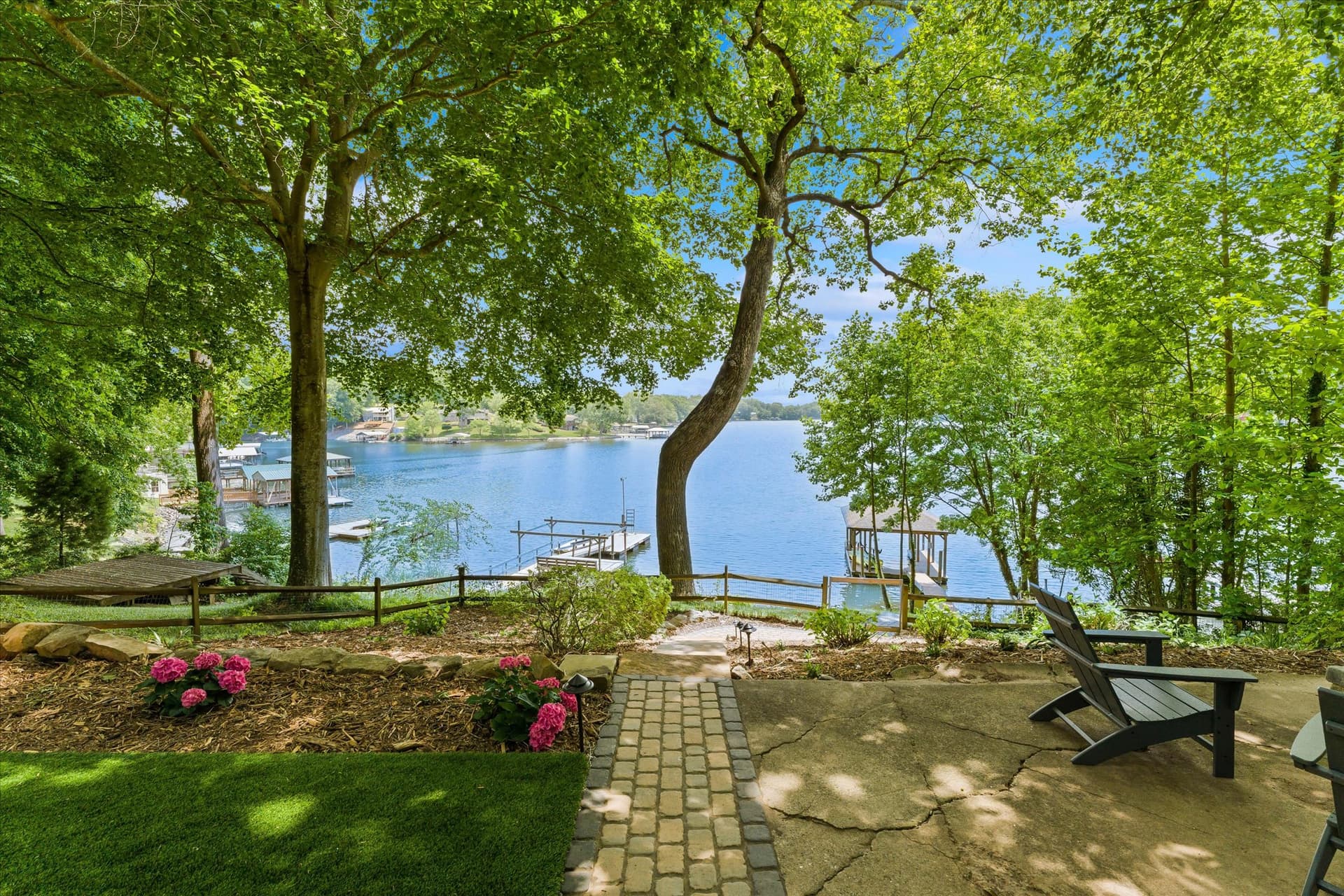 Ambassador Ridge - Image 2