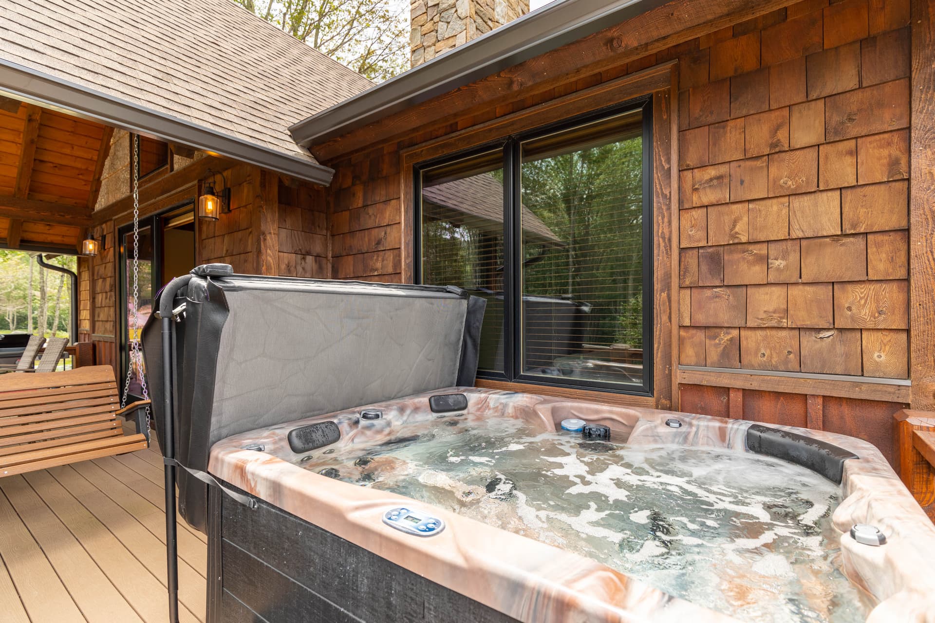 Eagle Escape Home - Image 2