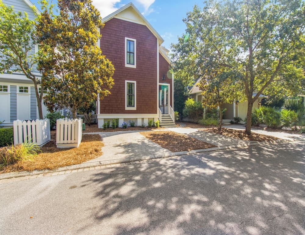 Anchored Breeze - Image 32