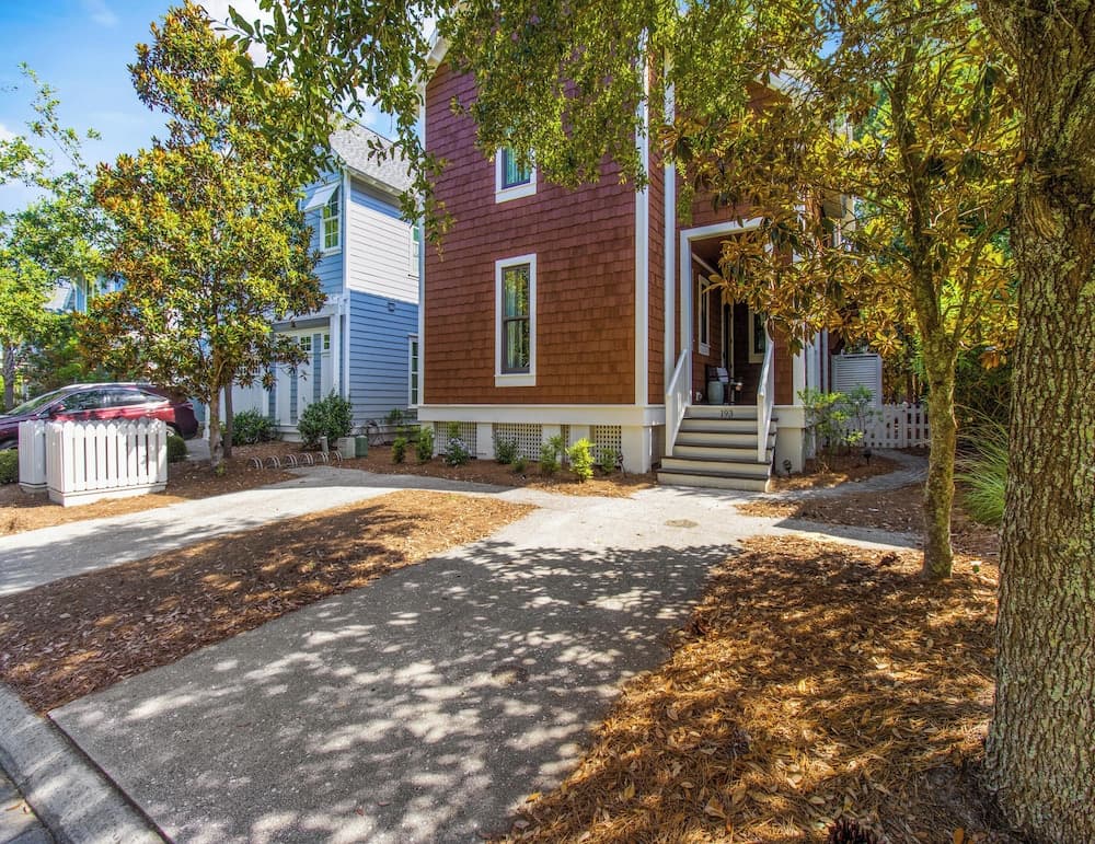 Anchored Breeze - Image 33