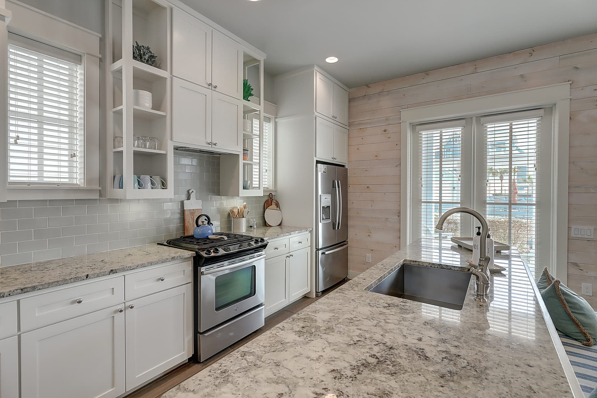 Anchors Away - Image 10