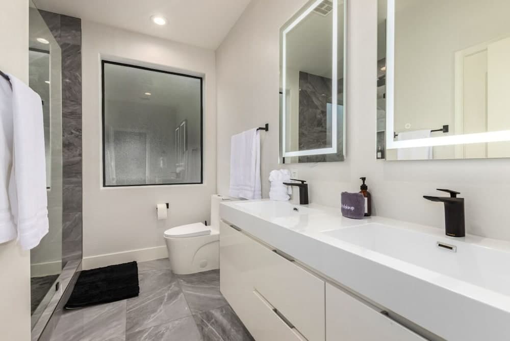 Anderson Estate - Image 33