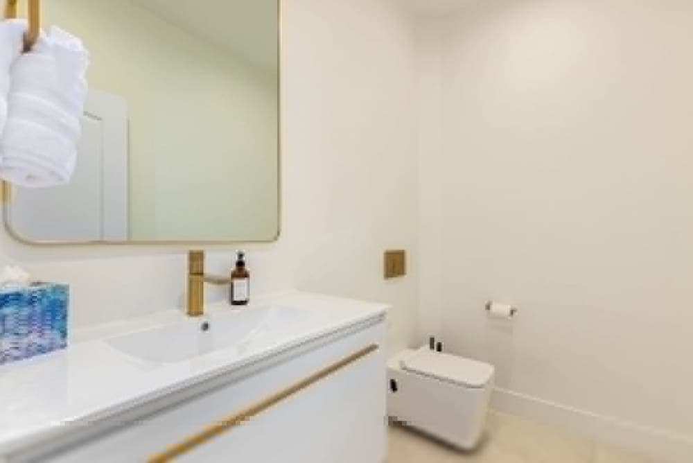 Anderson Estate - Image 34