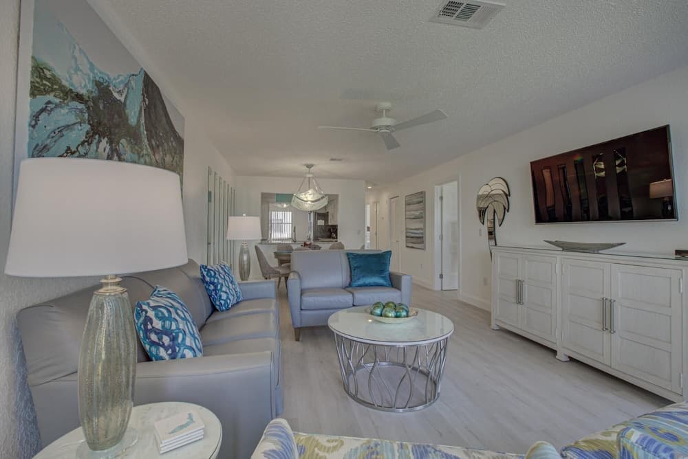 Beach Sands Condo #110 - Image 2