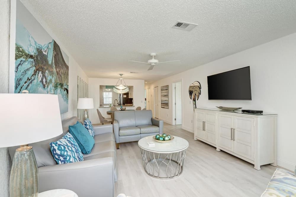 Beach Sands Condo #110 - Image 10