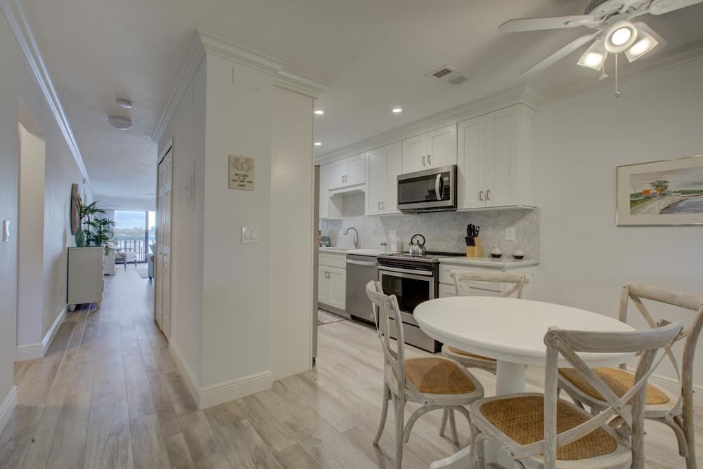 Beach Palms #2B - Image 5