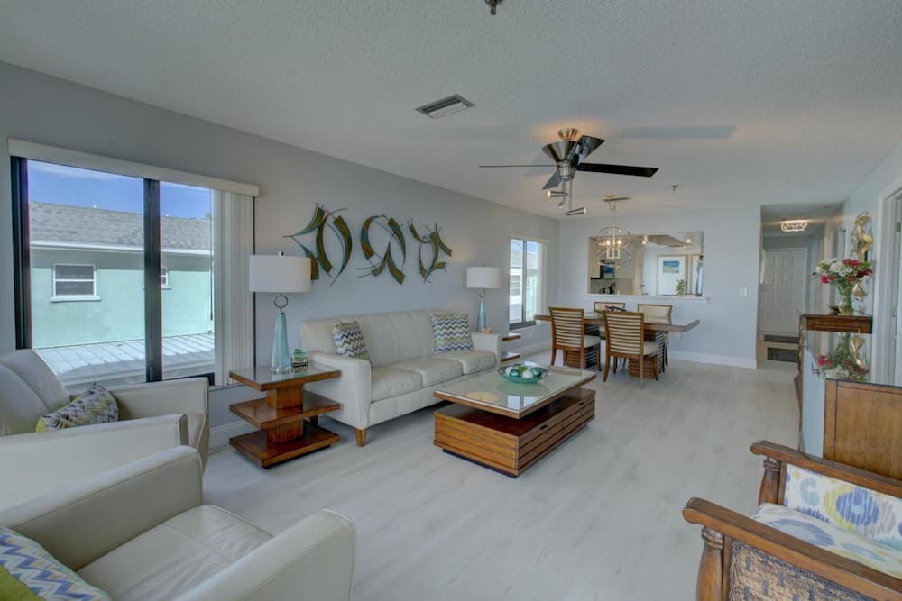 Beach Sands Condo #102 - Image 4
