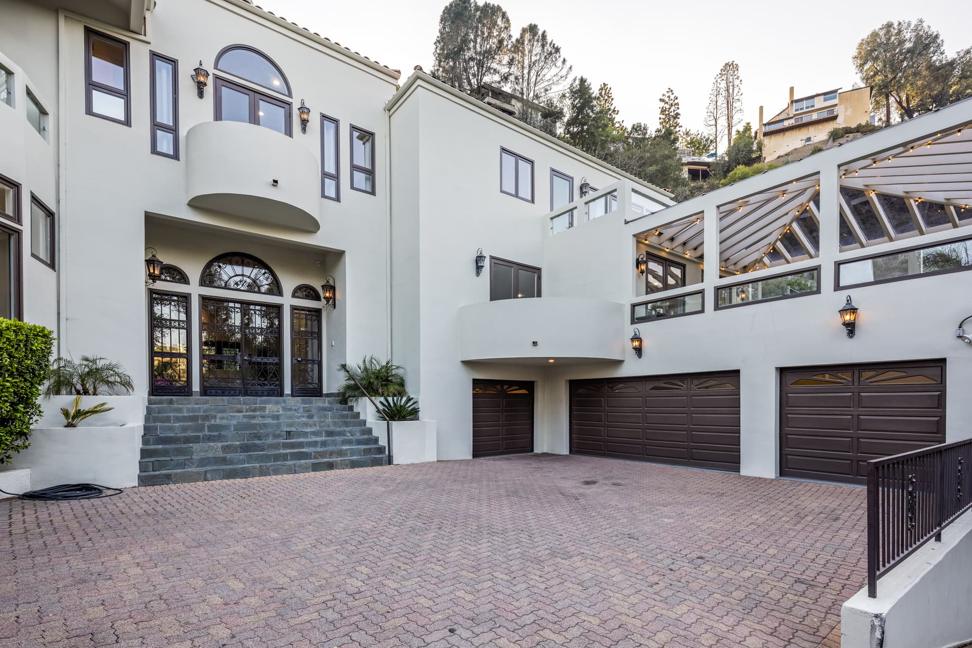 Anzio Estate - Image 90