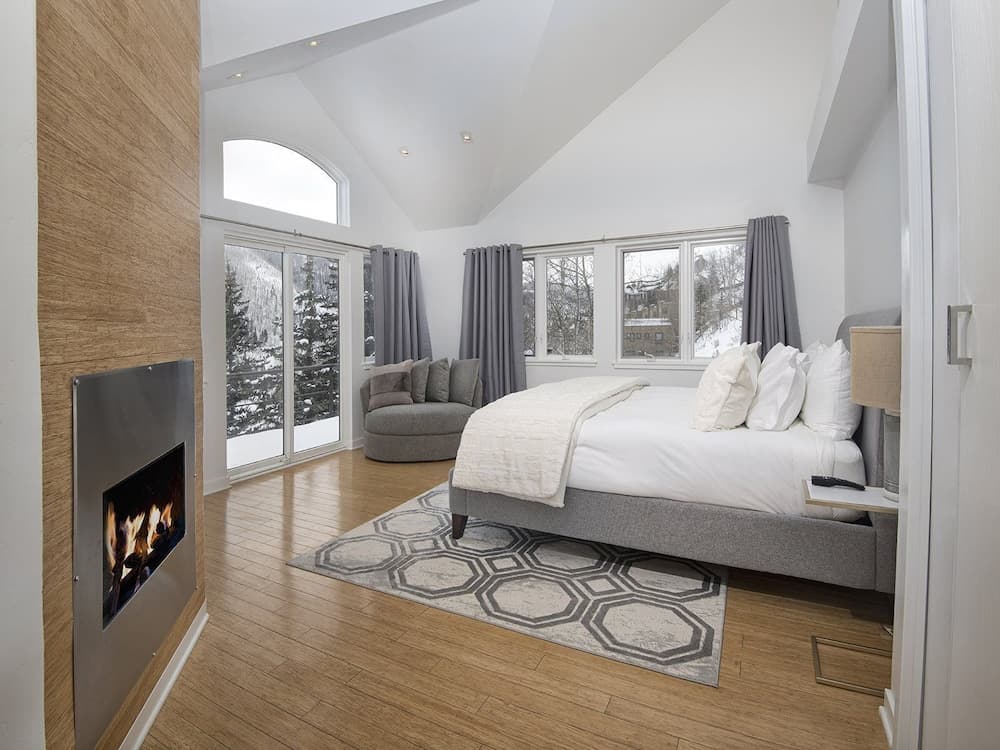 Apres Chalet - Image 31