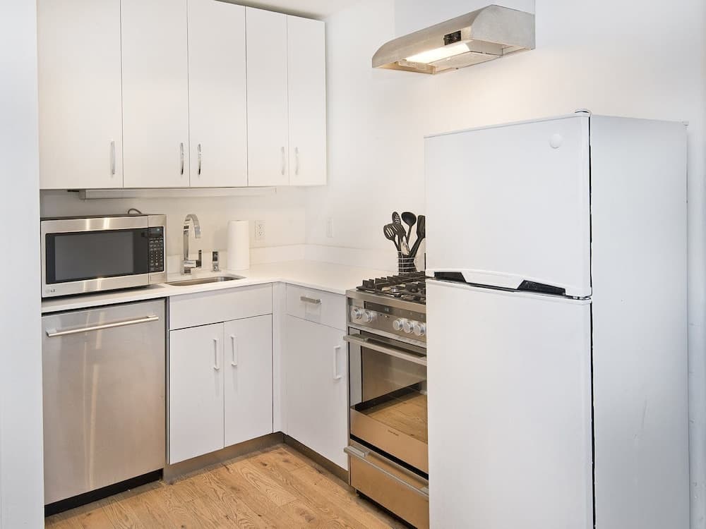 Apres Chalet - Image 51