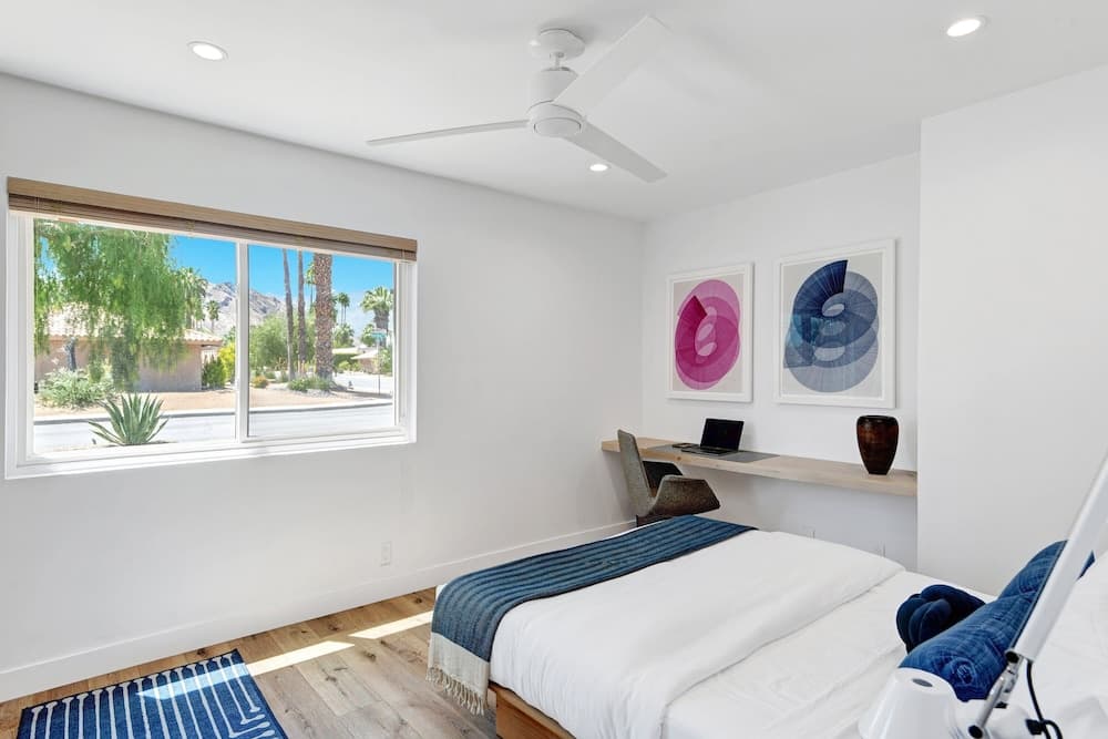 Arch House - Image 3