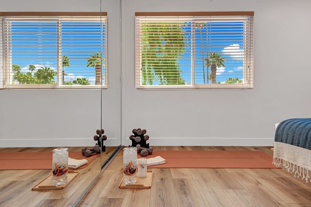 Arch House - Image 30