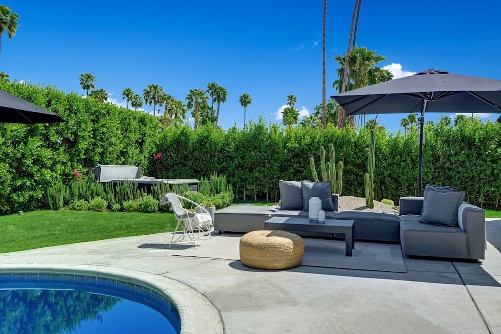 Arch House - Image 34