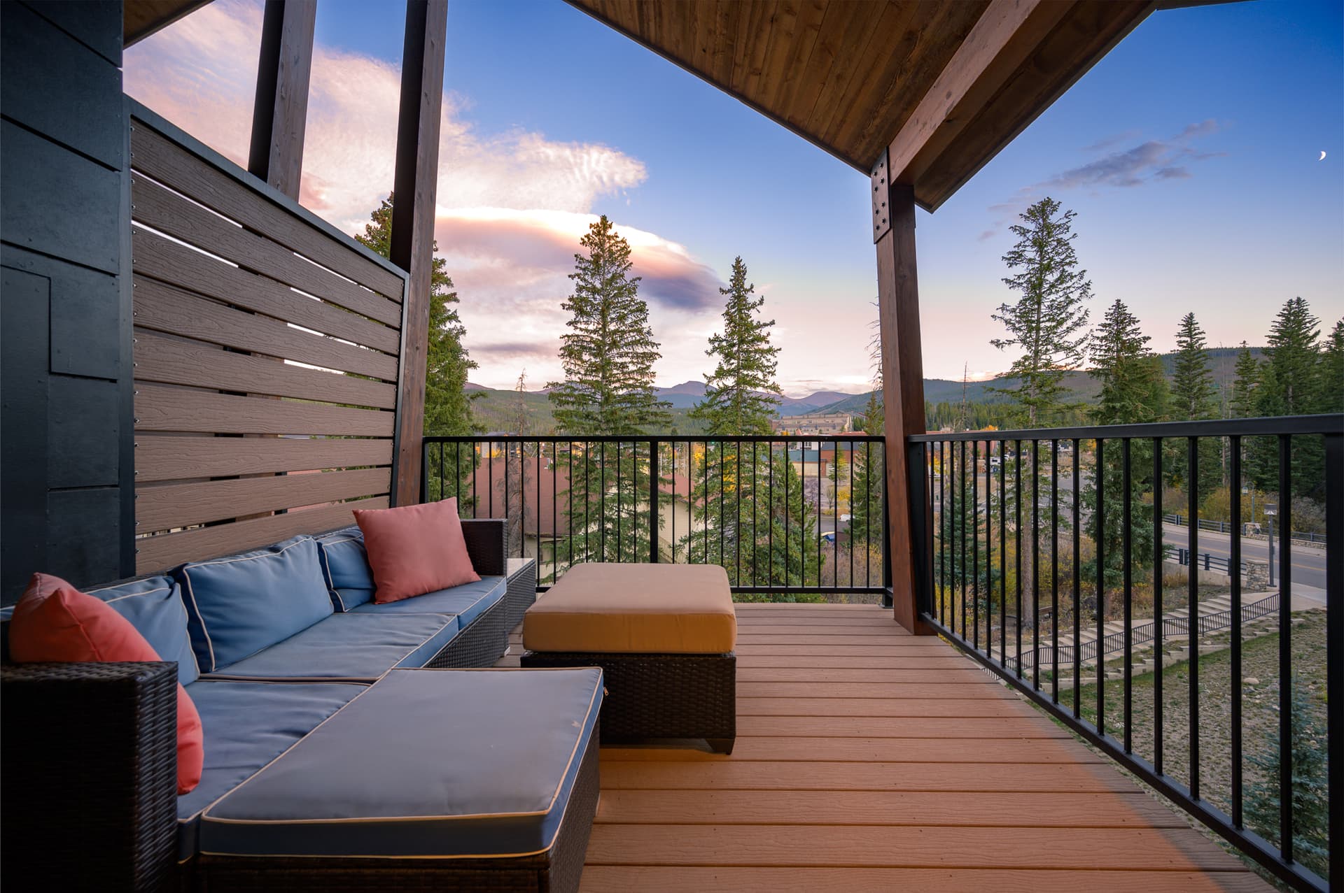 Arrow Luxury Creekside #236 - Image 3