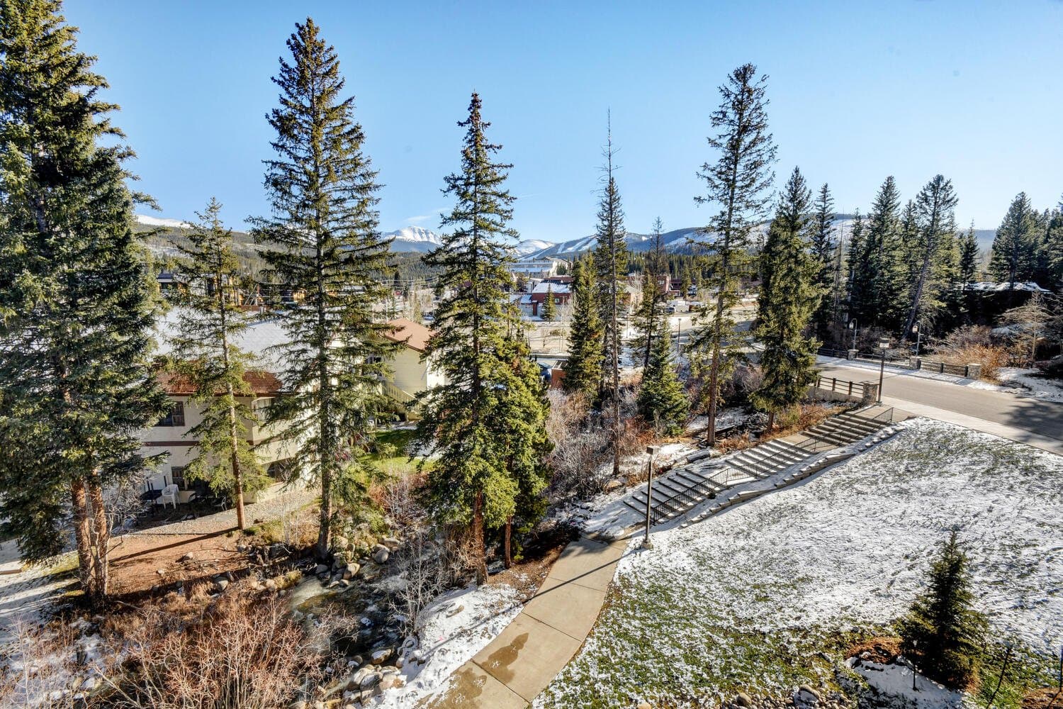 Arrow Luxury Creekside #236 - Image 55