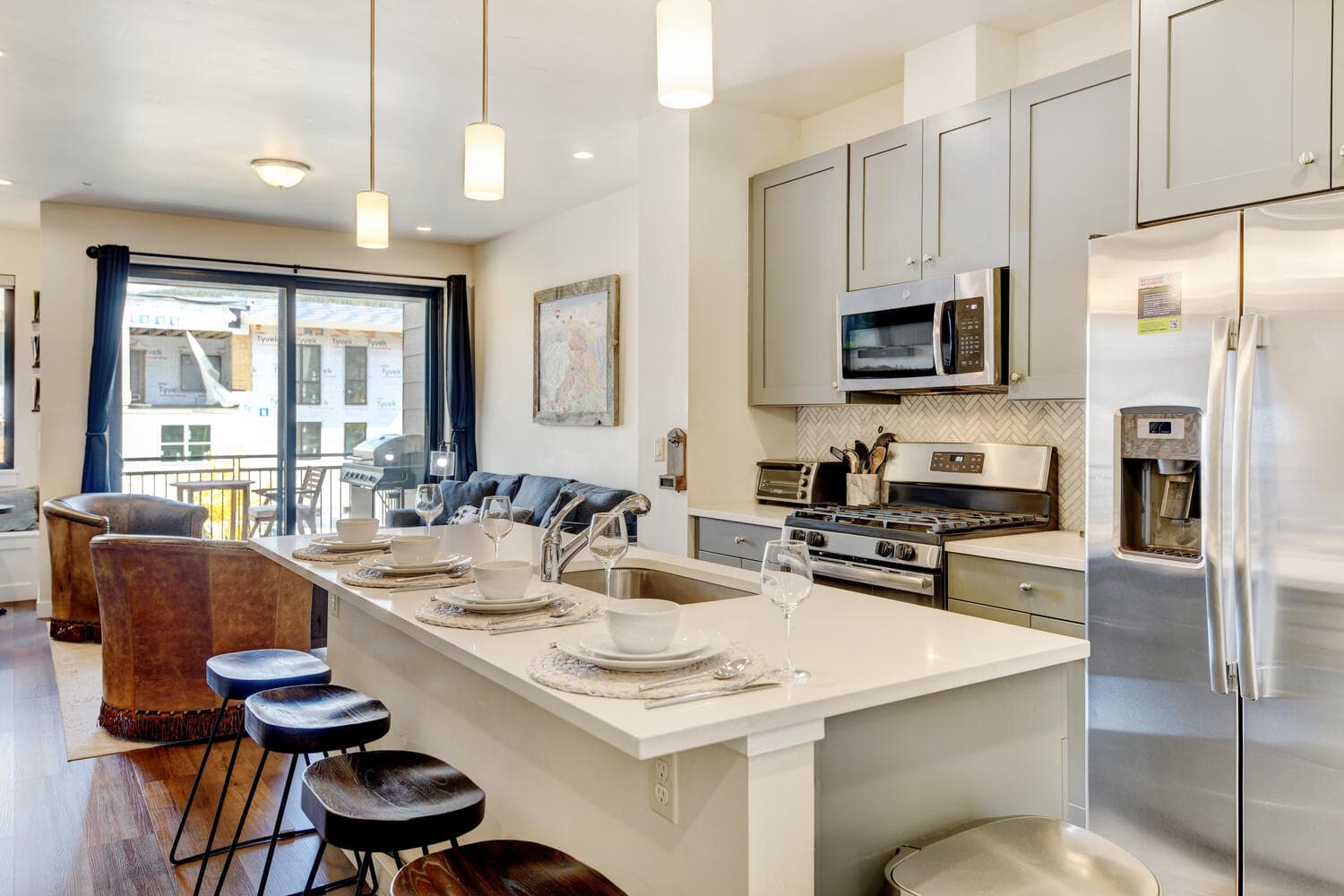 Arrow Luxury Rooftop #254 - Image 7