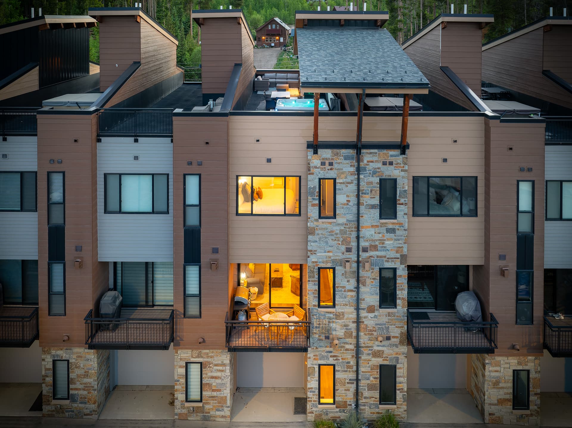 Arrow Luxury Rooftop #254 - Image 35