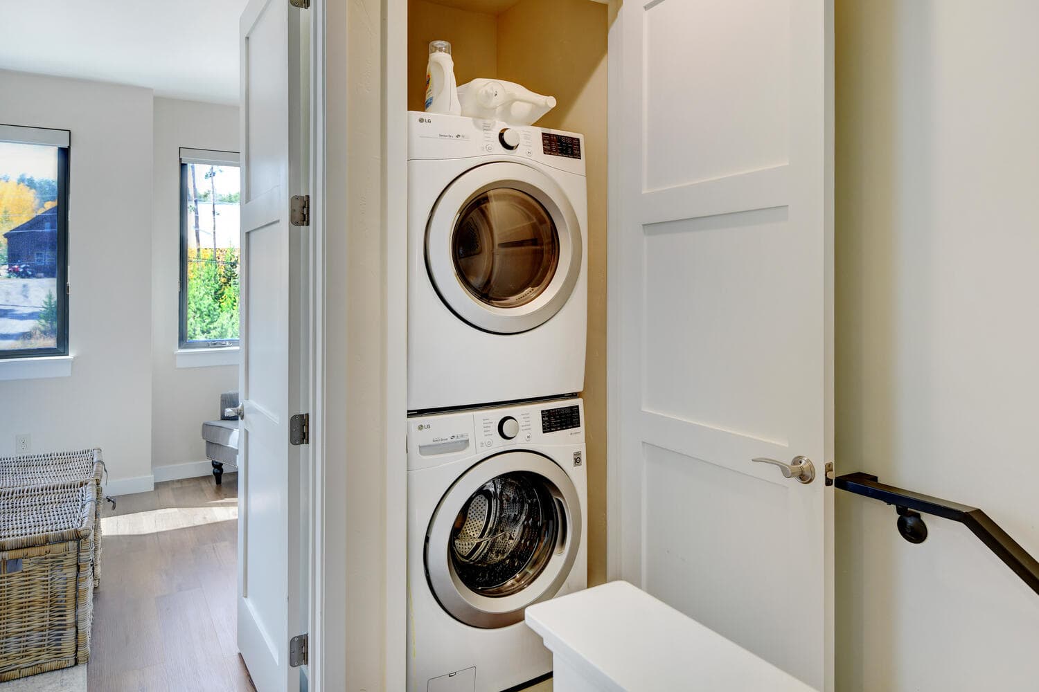 Arrow Luxury Rooftop #254 - Image 22