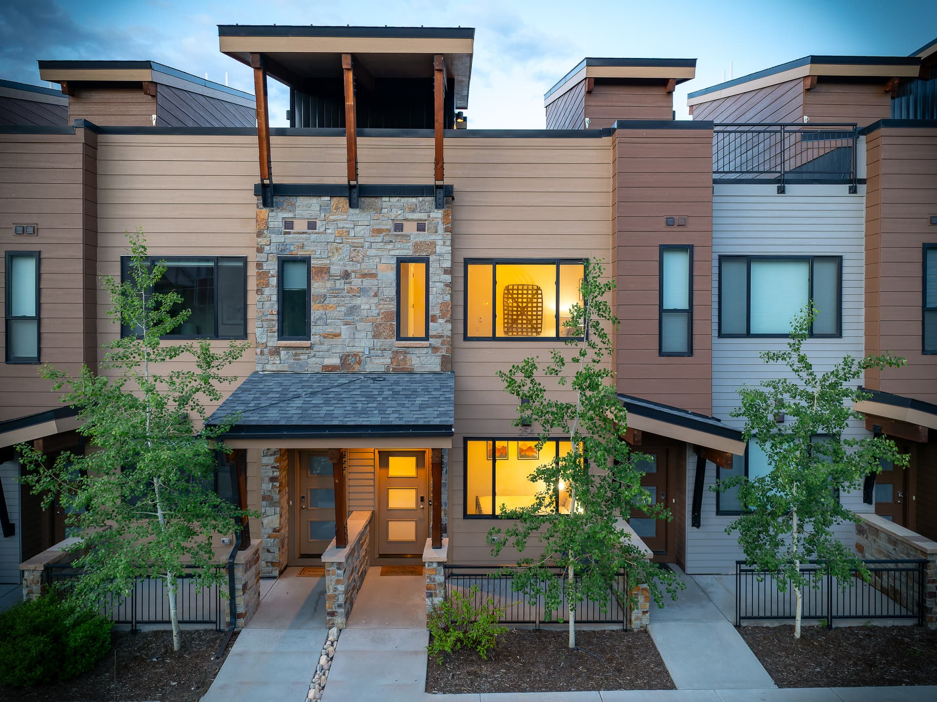 Arrow Luxury Rooftop #254 - Image 2