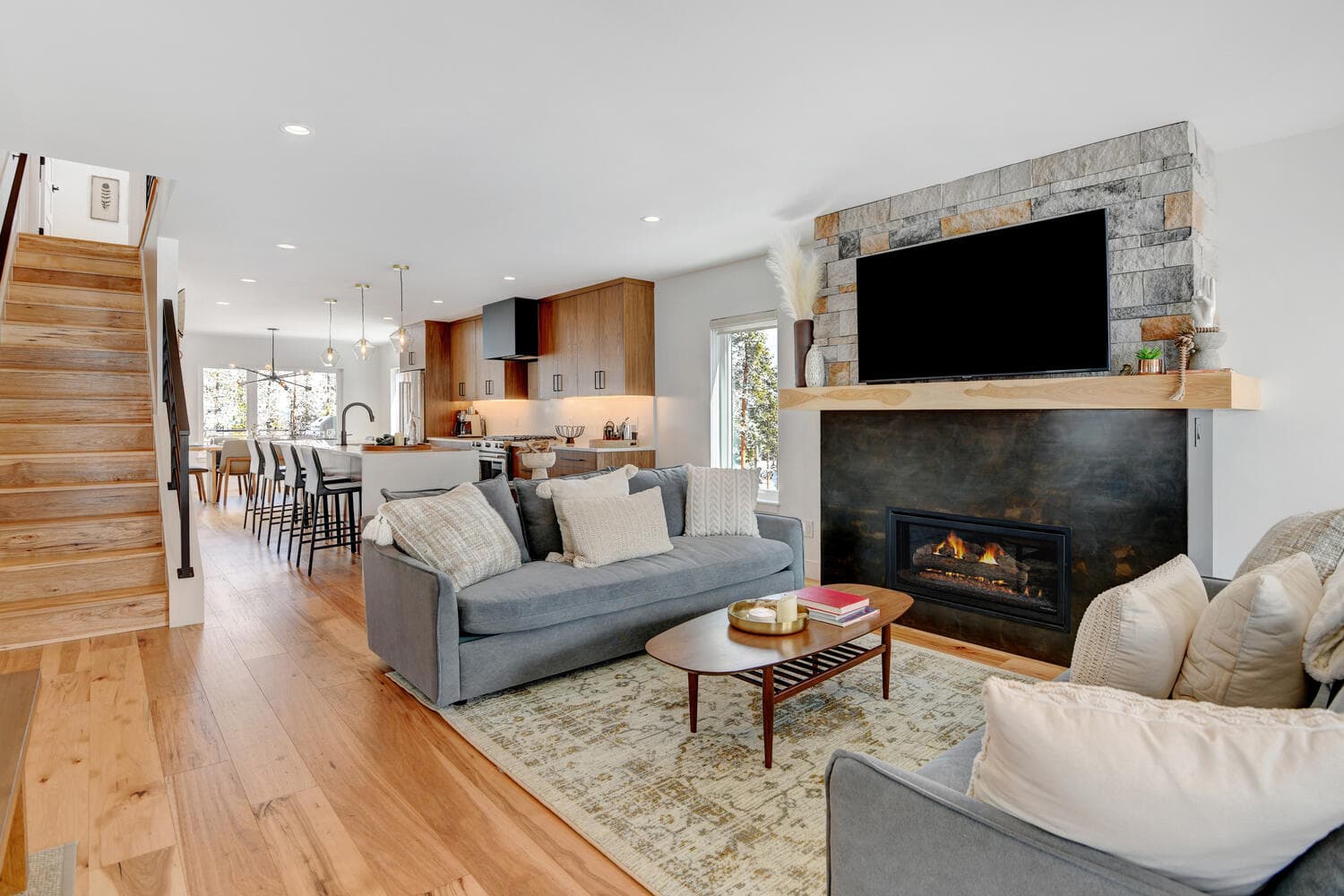 Ascent Mountain Villa - Image 4