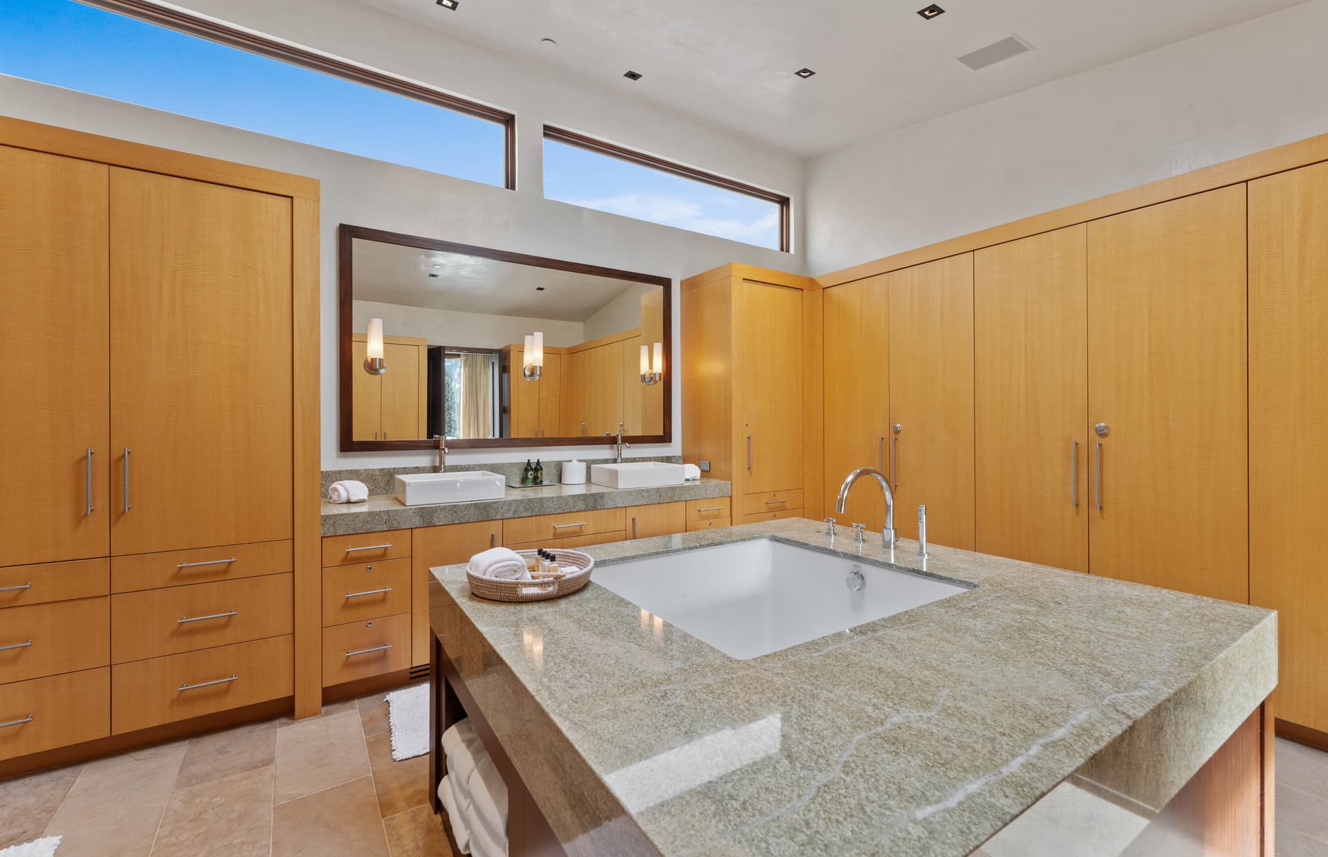 Silverado - Image 14