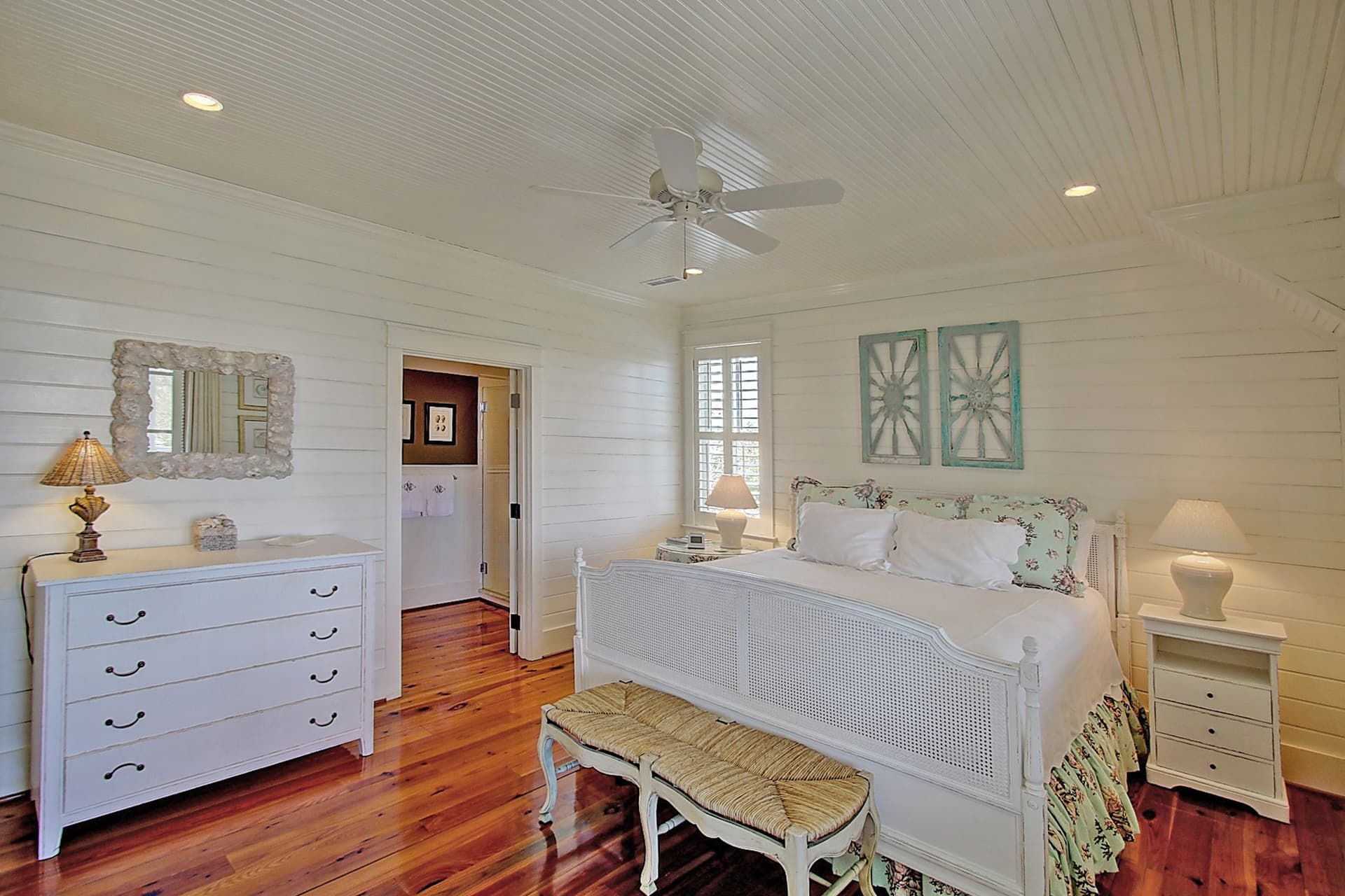 Watch House - Image 21