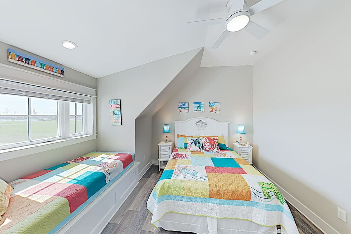 Perfect Pelican House - Image 17