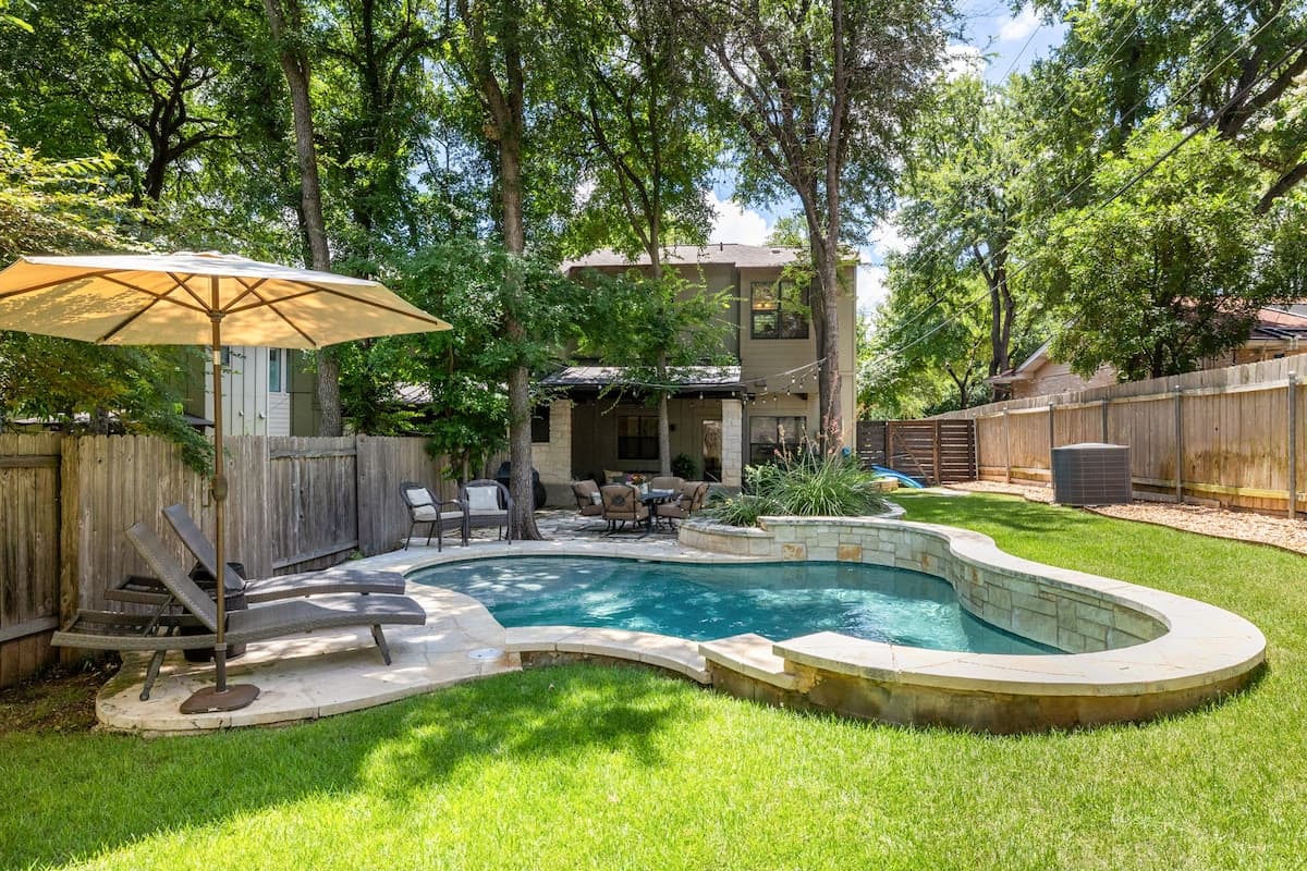 Barton Springs Oasis - Image 1