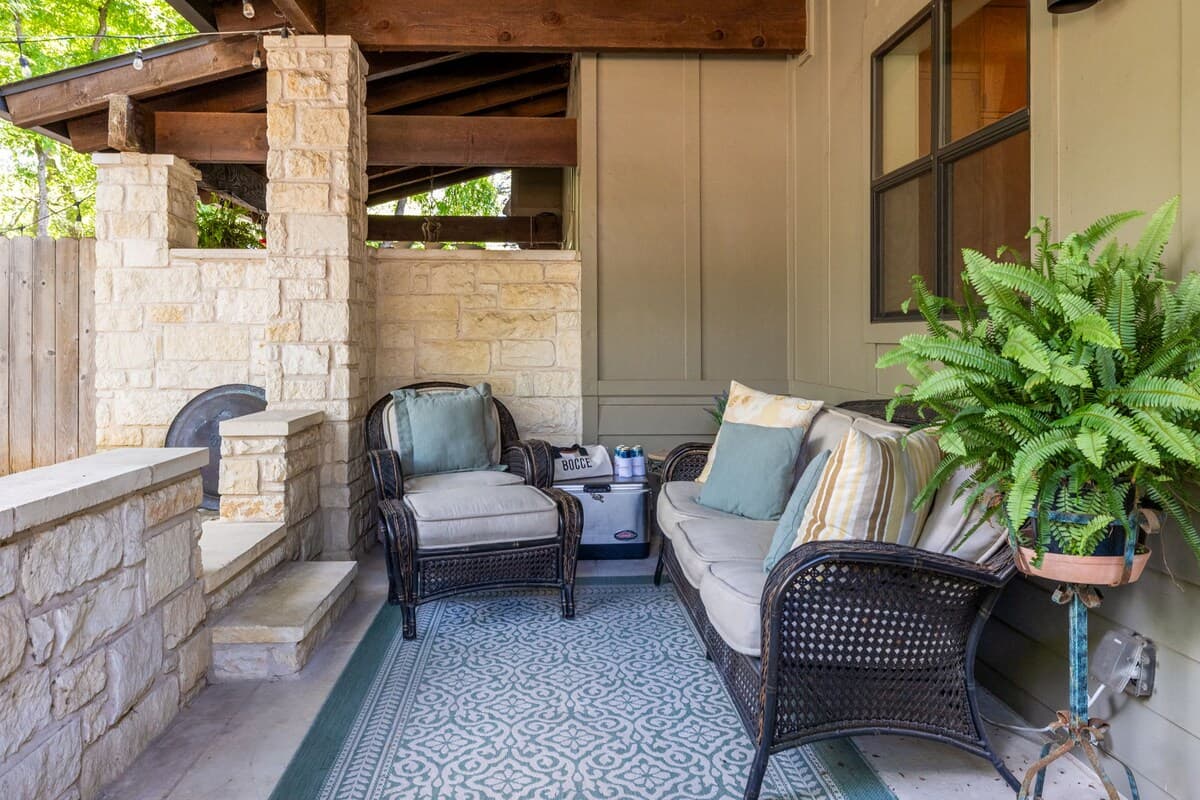 Barton Springs Oasis - Image 16