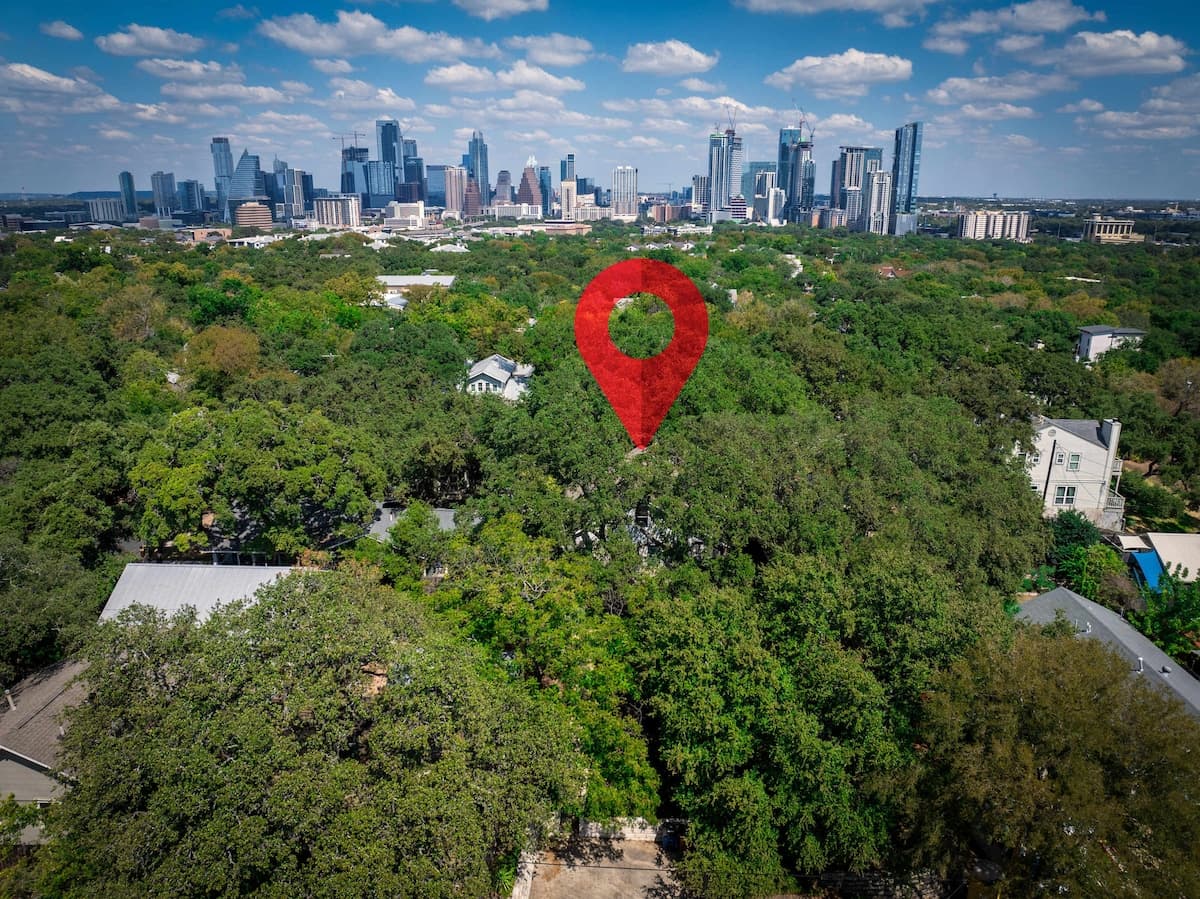 Austin La Flora - Image 2