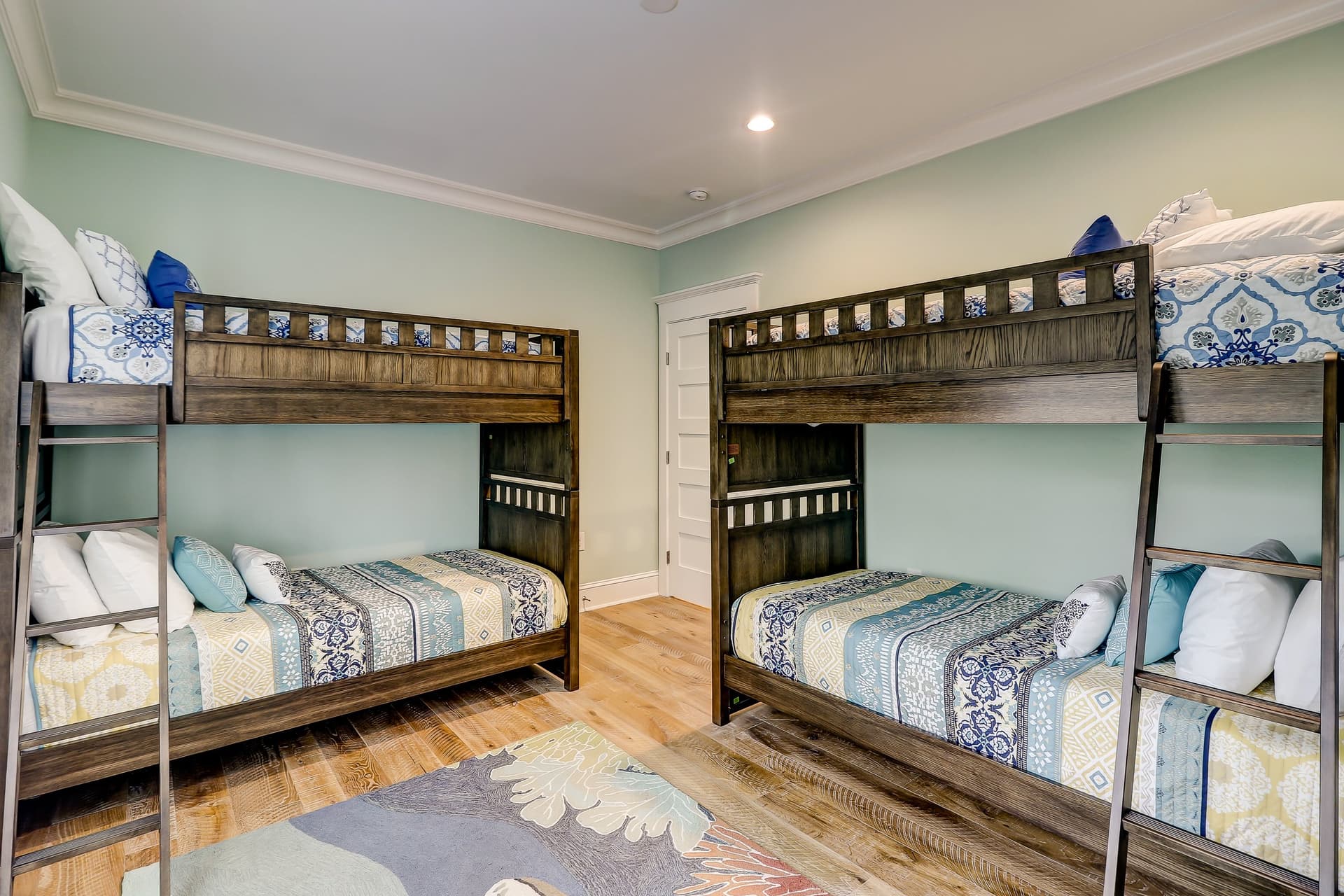 Saltwater Escape - Image 24