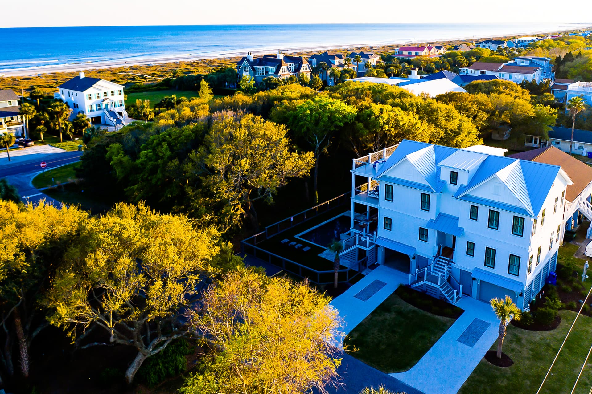 39th Avenue Villa - Image 3