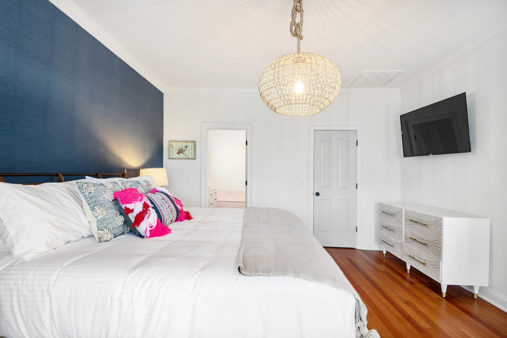 30th Avenue Villa - Image 11