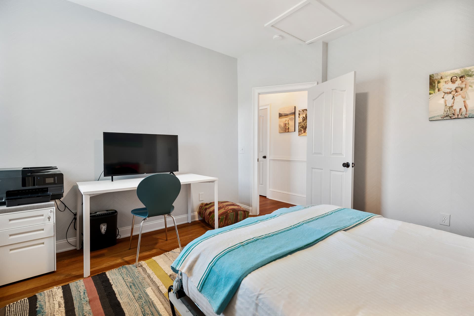 30th Avenue Villa - Image 14