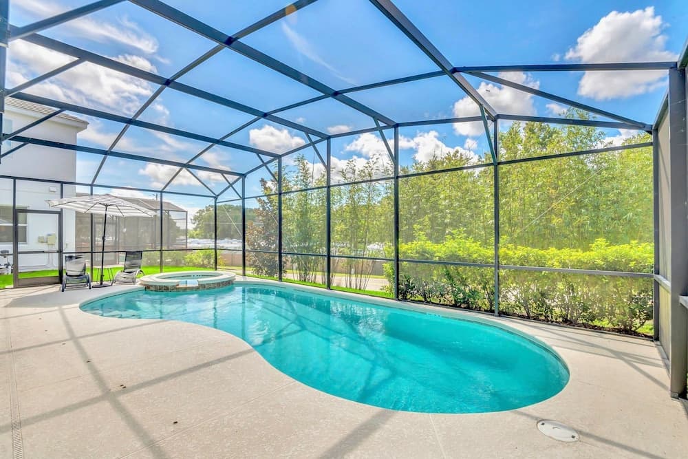 Blockbuster Getaway - Image 2