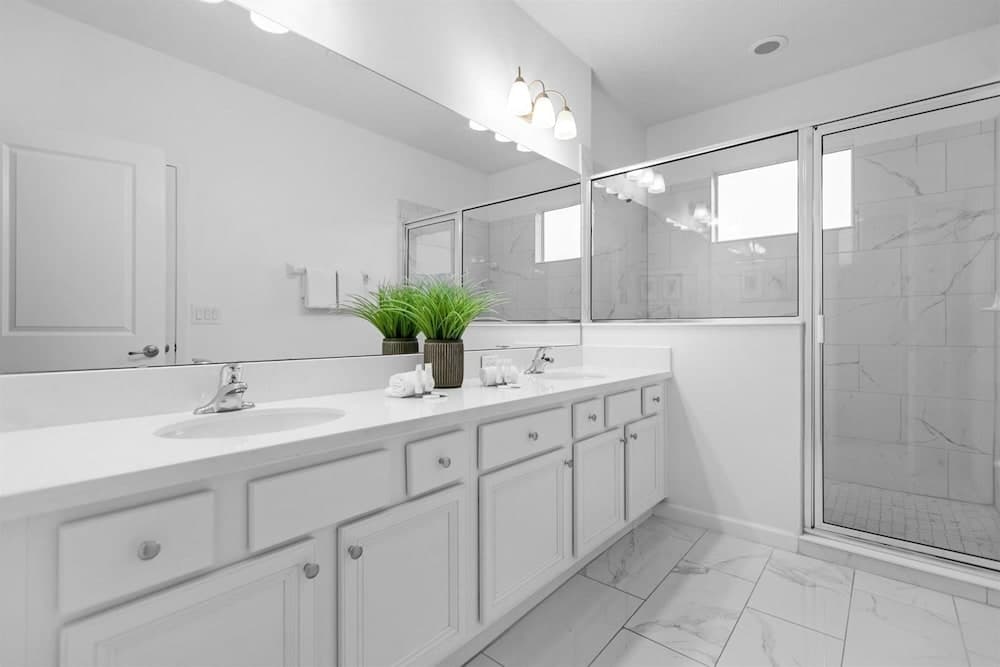 Blockbuster Getaway - Image 32