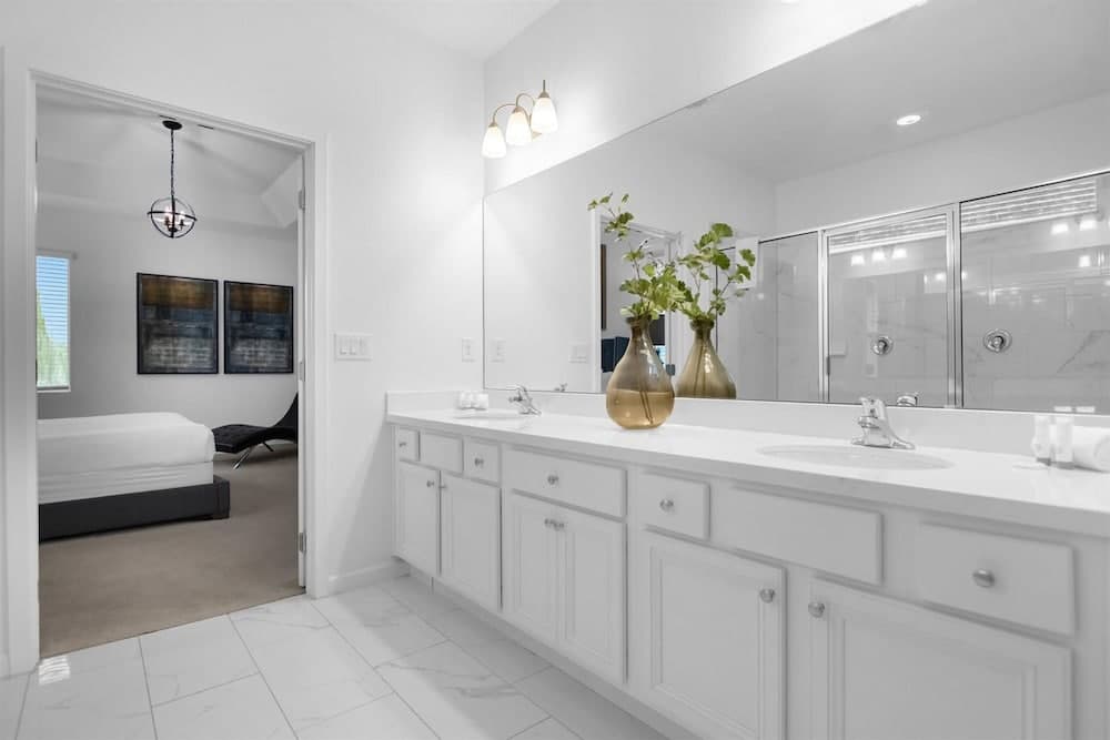 Blockbuster Getaway - Image 38