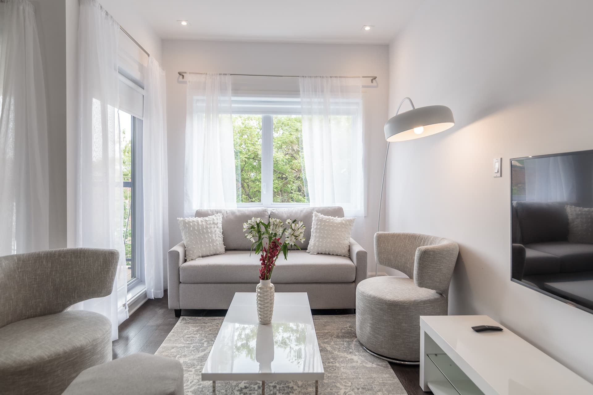 Helen Home - Image 4