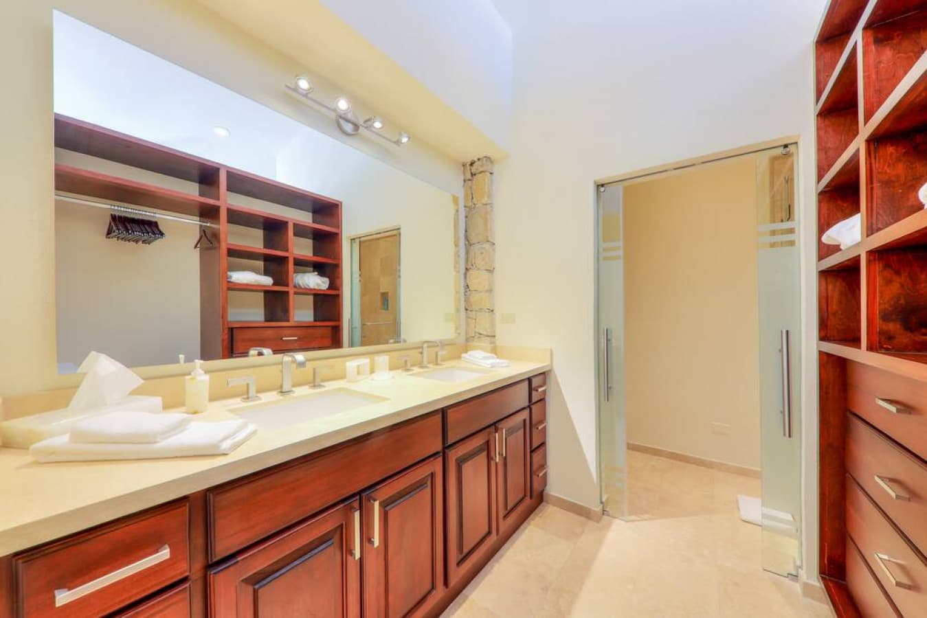 Casa Mañana - Image 32