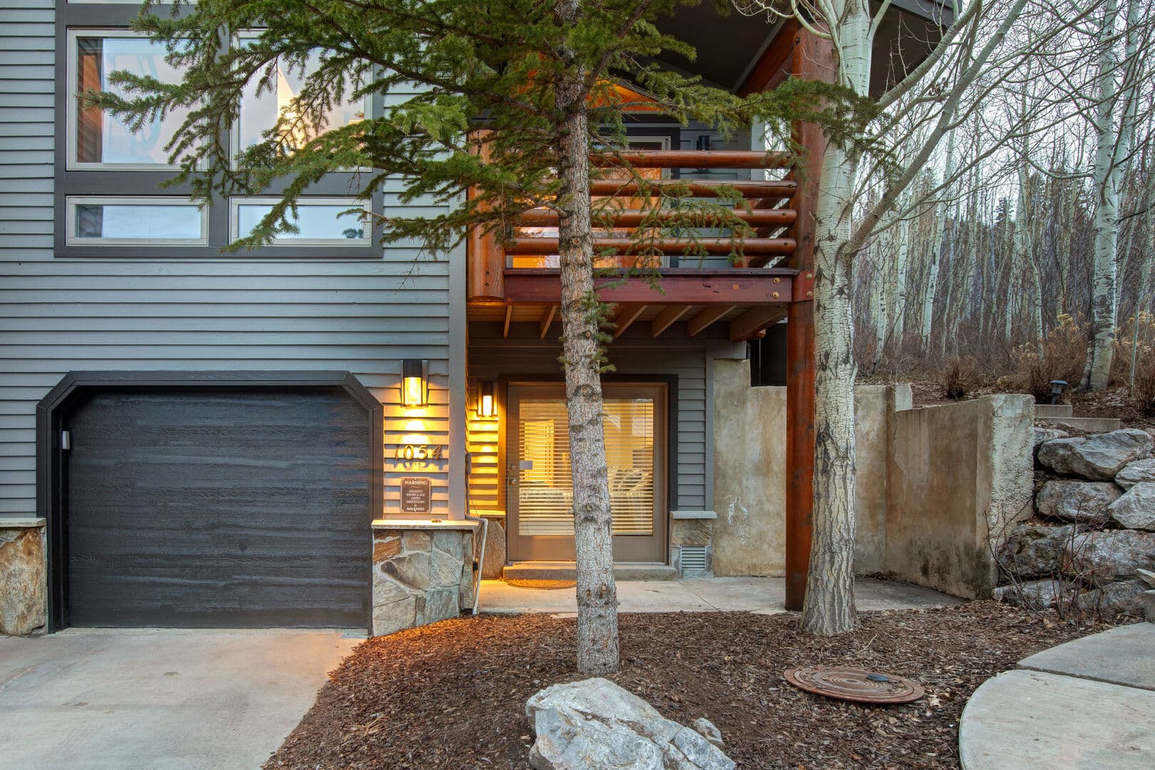 Moose Den - Image 32